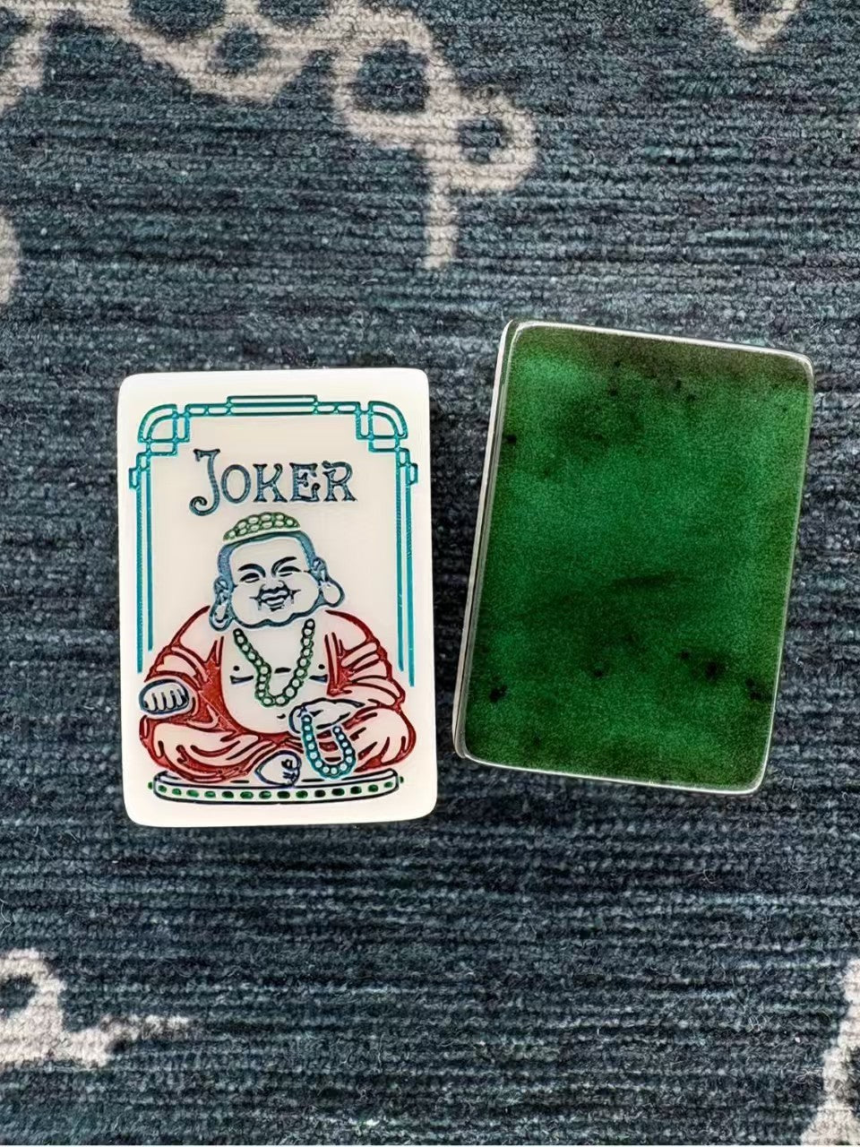 Jade Buddha Mahjong Tiles Set – Glossy Deep-Green Jade-Marble Tile Backs with Creamy Ivory Peacock-Bamboo, Chinese-Character, Circular-Dot, Four-Gentlemen-Flower & Laughing-Buddha Joker Traditional American Mahjong Suit Art