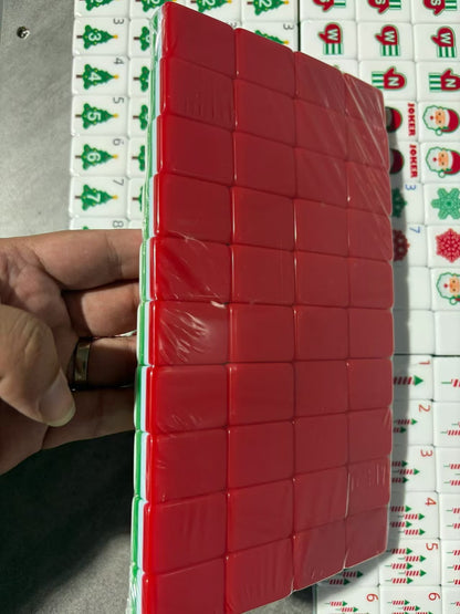 Santa Noel Mahjong Tiles Set — Red‑Green Layered Backs, Santa Claus Jokers, Gingerbread‑Man, Christmas‑Tree & Peppermint‑Candy Themed American Mahjong Tiles