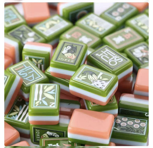 Retro_Harvest_Mahjong_Tiles_Set_Glossy_Burnt-Orange_Retro_Striped_Tile_Backs_with_Avocado-Green_Peacock-Eye_Dot